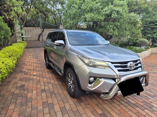 Toyota Fortuner IV 2.8 GD-6 4X4 Auto